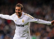 开云体育在线-迪马利亚刷新纪录之夜，巴黎巅峰对决力克摩洛哥黑马