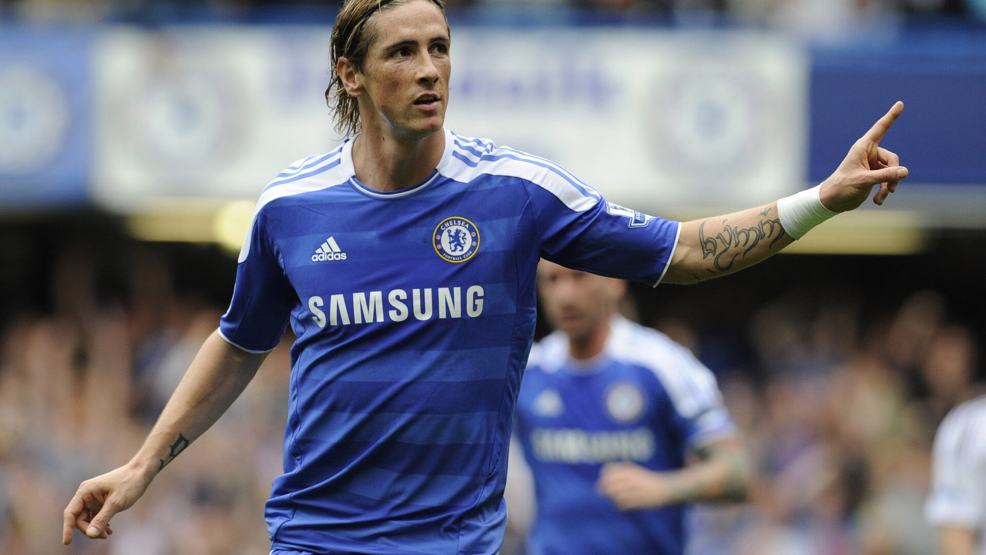 德甲争冠战之夜，保罗关键进球定乾坤